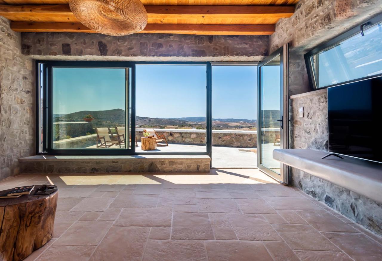 Petra Residence Mini Pool Spa Адамас Экстерьер фото