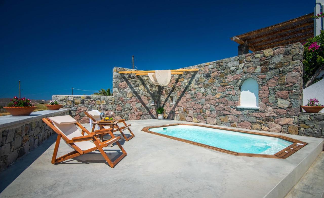 Petra Residence Mini Pool Spa Адамас Экстерьер фото